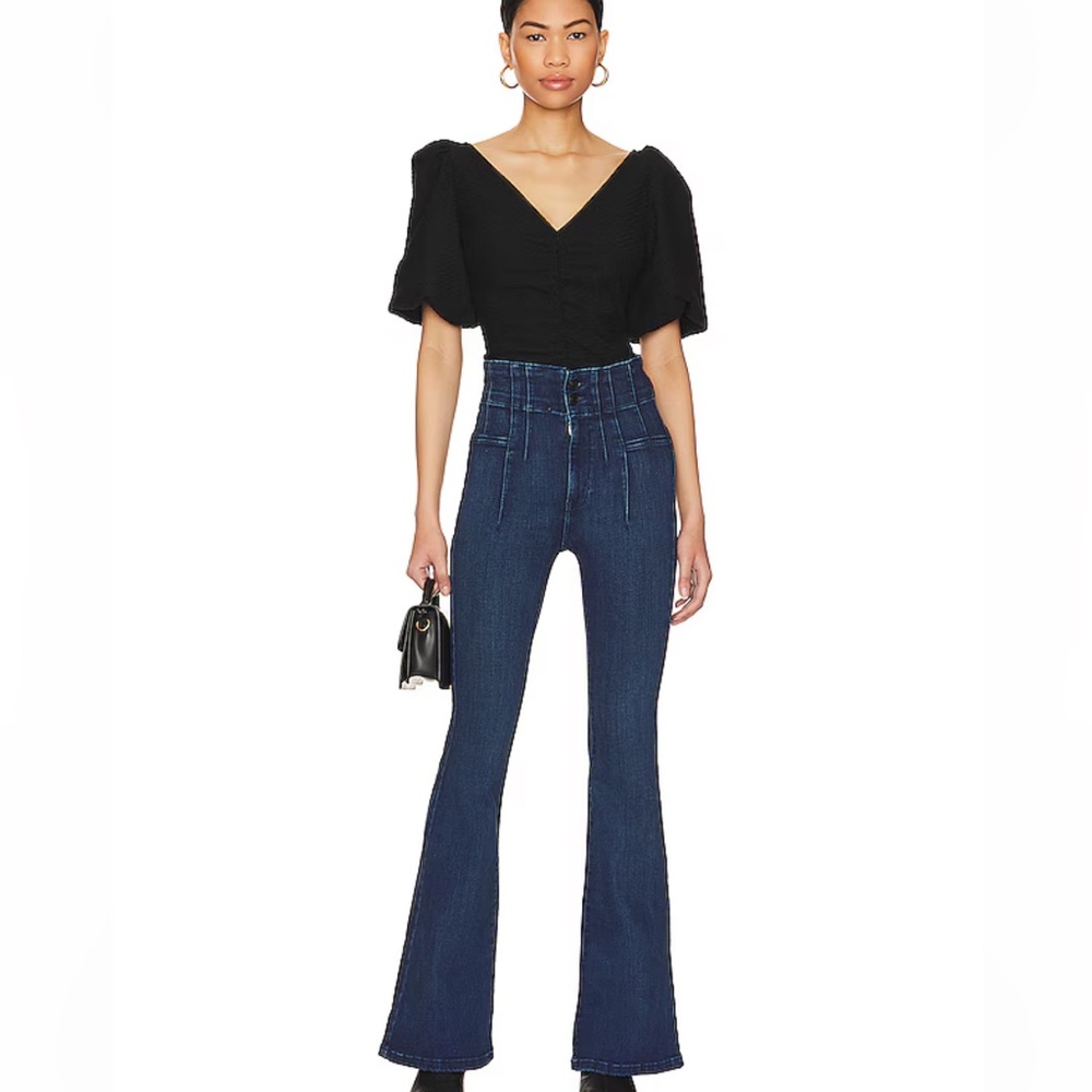 NWT WE THE FREE Jayde Flare Jeans In Night Sky Size 25